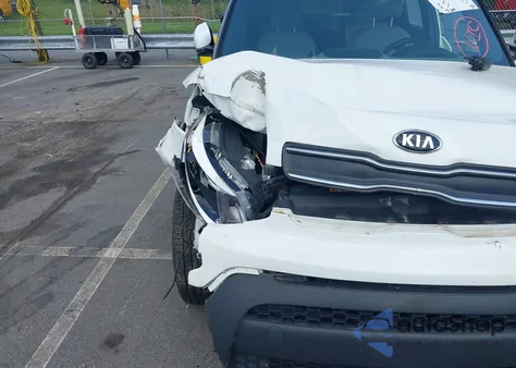 2018 Kia Soul из США, поврежденный, VIN KNDJN2A2XJ7907896